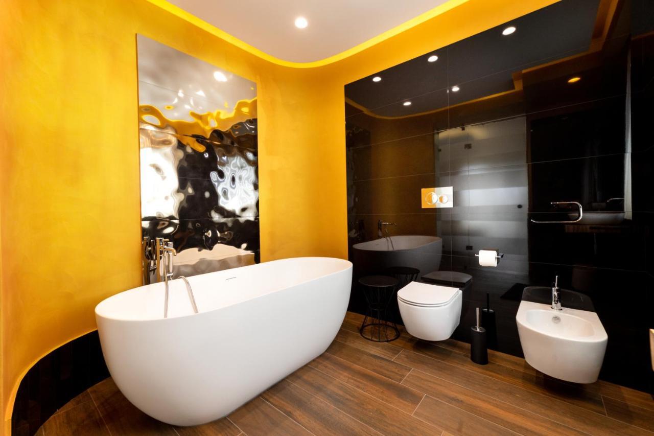 Zaffiro Lavico Rooms Etna Nature Sea Acireale Exterior foto
